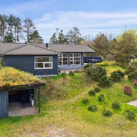 Farah - 275m From The Sea In Djursland And Mols By Interhome * Brondstrup